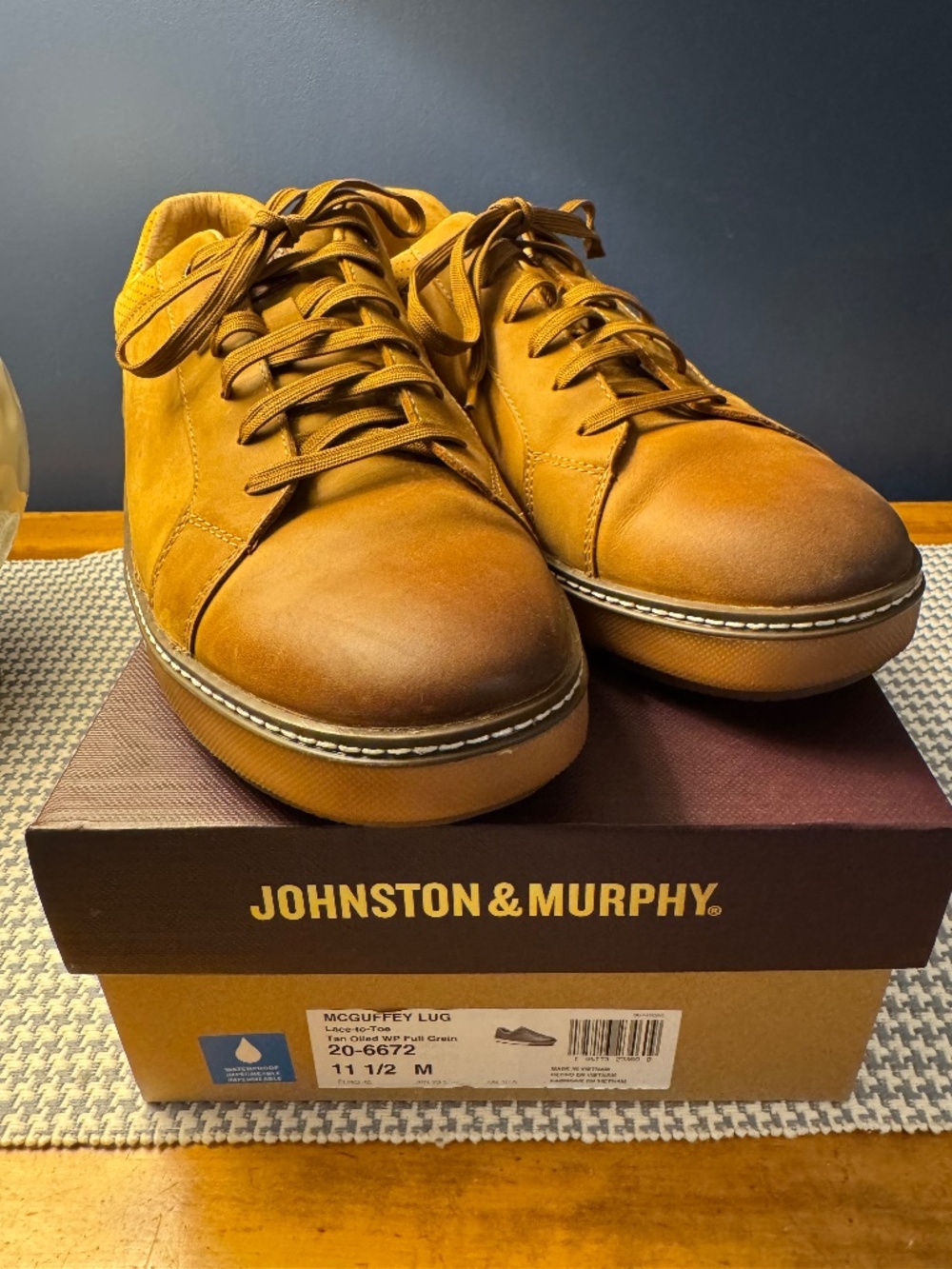 Johnston & Murphy Men’s 11.5 McGuffey Lug